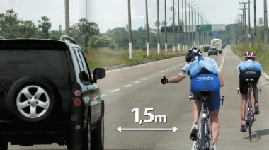 Qué siente un ciclista cuando le pasás muy cerca con el auto, el camión o el micro